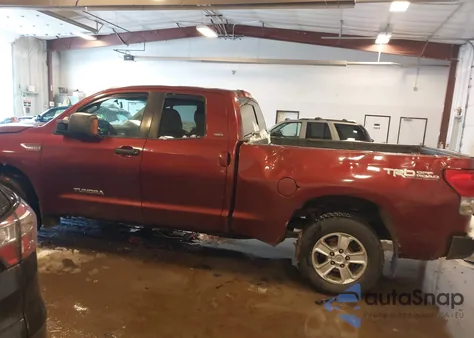 2008 Toyota Tundra Sr5 5.7L V8 из США, поврежденный, VIN 5TFBV54148X052907